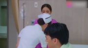 总裁让小姐姐起床上厕所,小姐姐的厕所奇遇记